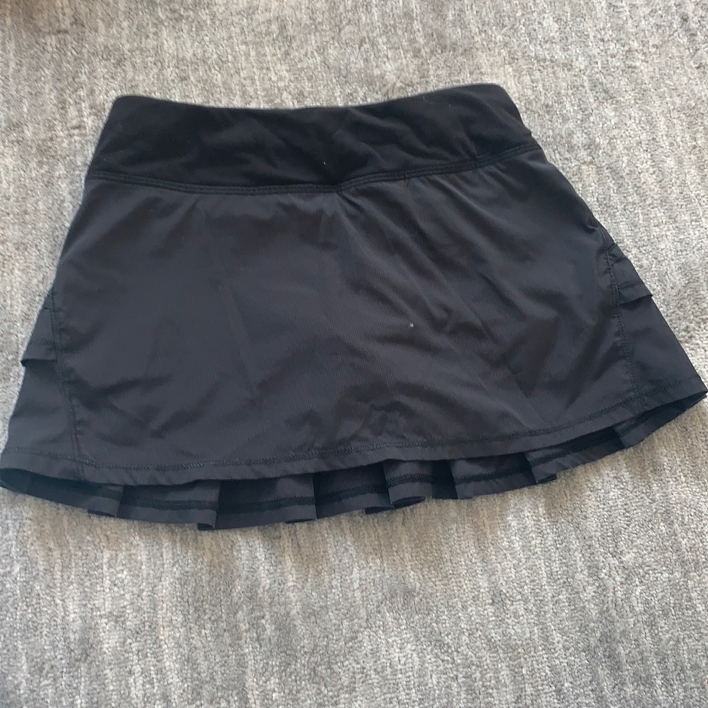 Black ivivva skirt!